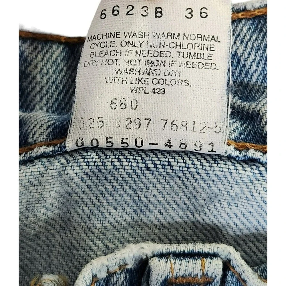 Vintage 90s Levis 550 Relaxed Fit Jeans Mens 38x32 (Fits 36x32) Blue Baggy Denim